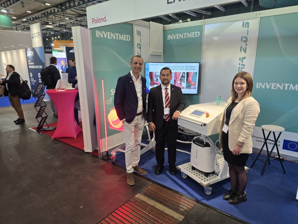 Inventmed podczas konferencji EWMA 2026 w Bremie, prezentujące technologię Laserobaria 2.0_S
